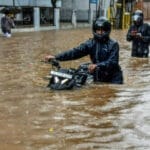 بھارت میں مون سون سے تباہی، سیلاب اور لینڈ سلائیڈنگ سے 30 افراد ہلاک – World