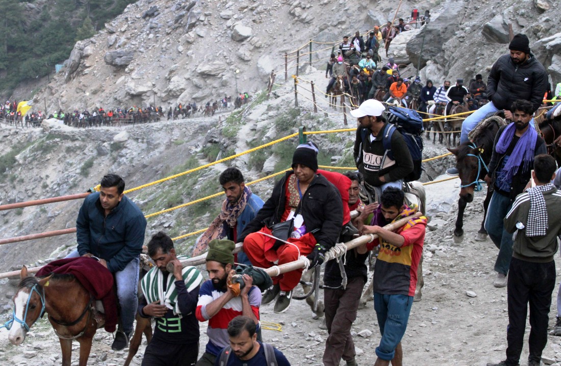 DGP Reviews Security Ahead of Amarnath Yatra 2025, Multi-Layered Framework in Place