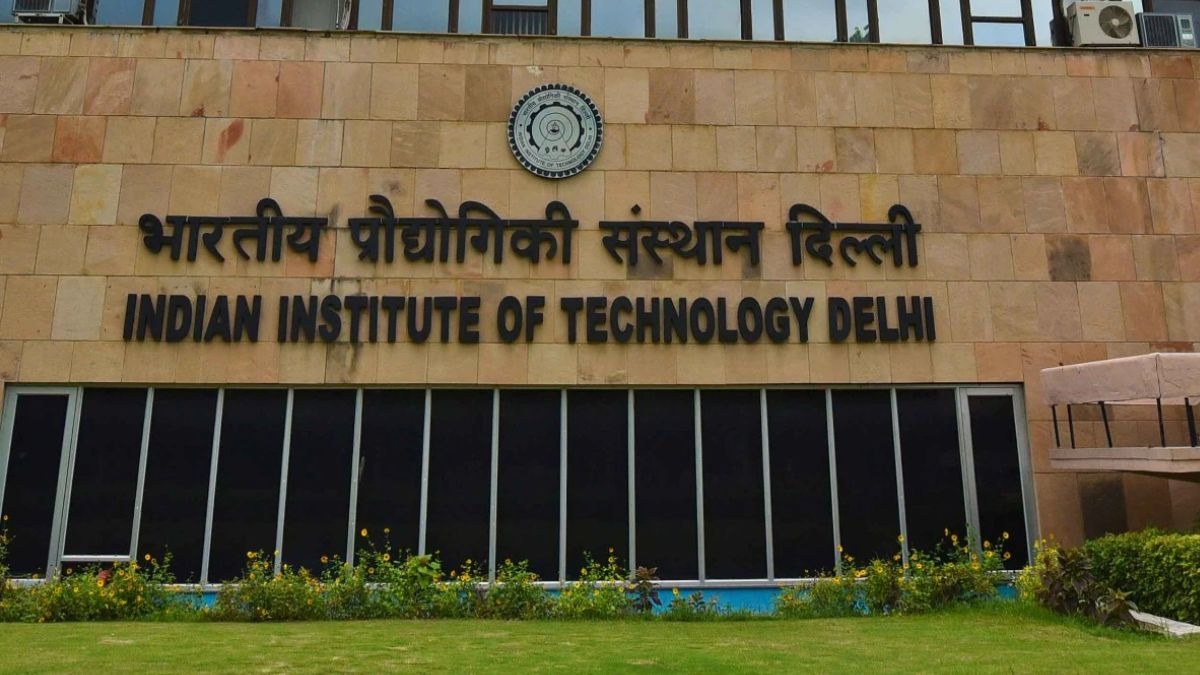 'What a waste': Vinod Khosla says IIT builds unicorns while Europe sits out entirely