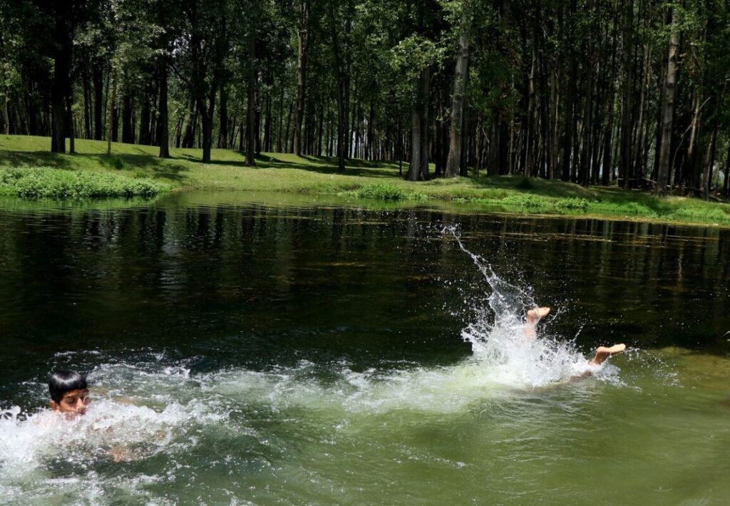 Srinagar Records 34.5°C as Mercury Rises Across Jammu Kashmir