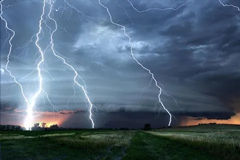 Lightning strikes house on outskirts of Jammu, family escapes unhurt