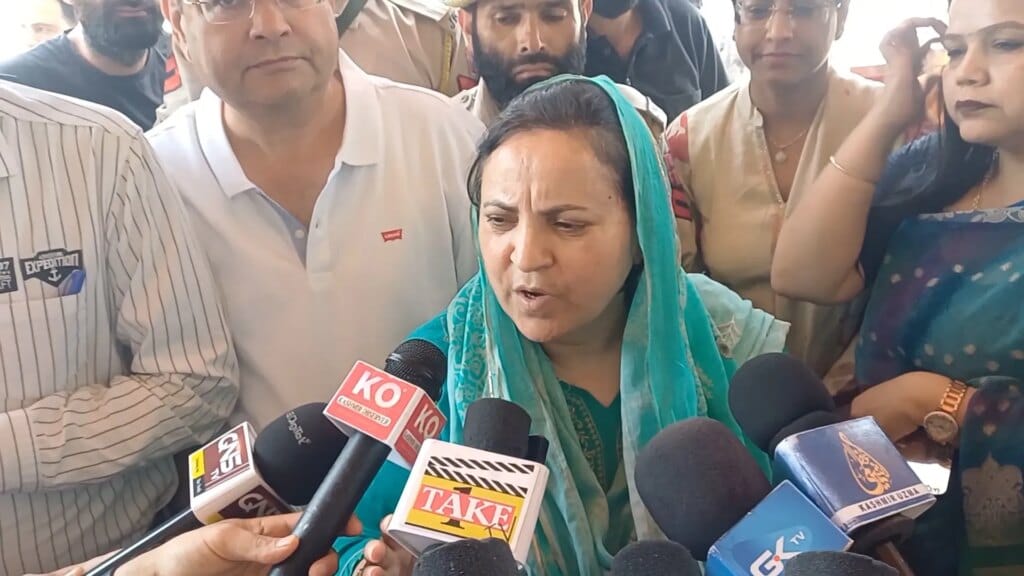 Sakina Itoo inaugurates Rs 1.2 Cr Degree College in central Kashmir