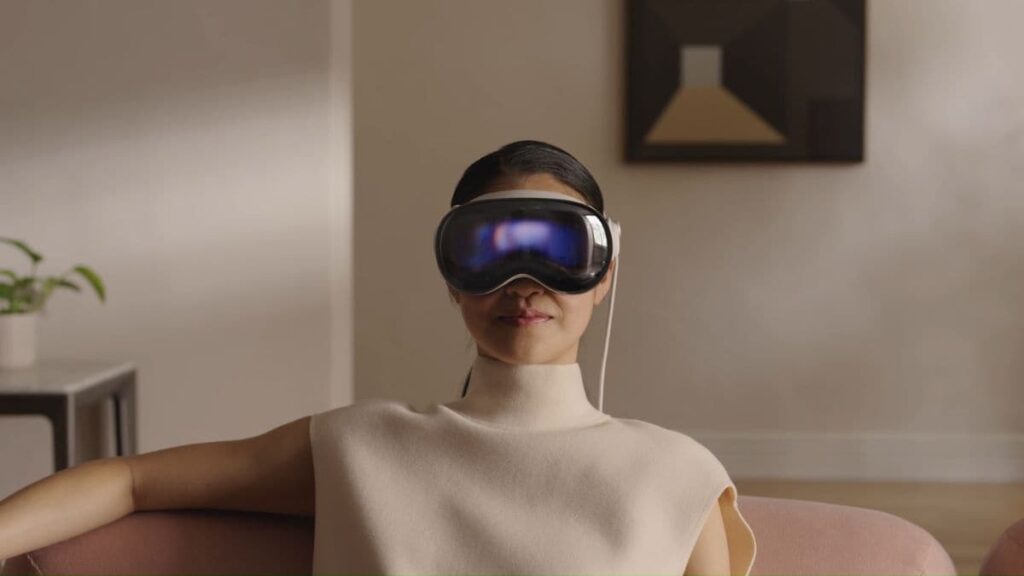 Apple Vision Pro With M5 Chip to Launch in 2025, Smart Glasses Coming in 2027: Report