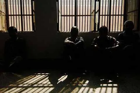 Police solve theft case in Awantipora, 5 accused arrested