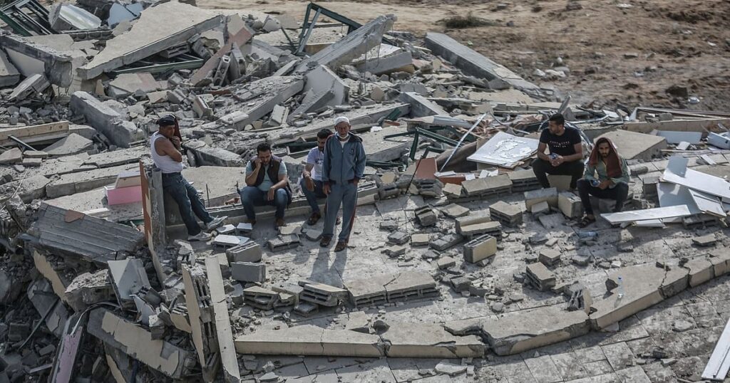 غزہ میں اسرائیلی بمباری جاری، 70 فلسطینی جاں بحق