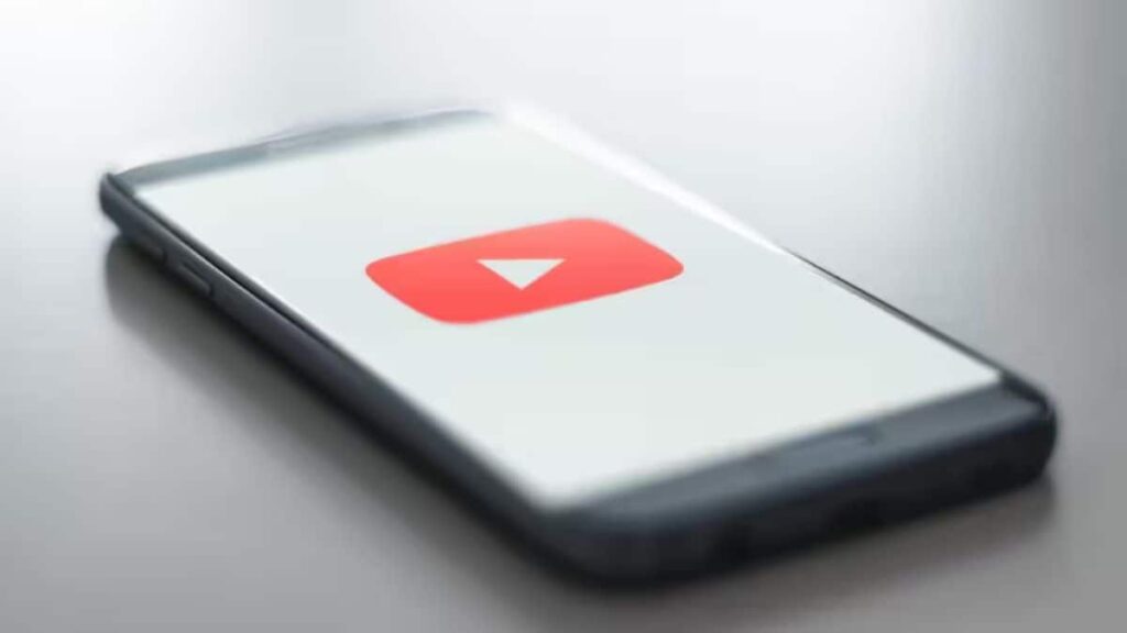 YouTube Introduces AI-Powered Search Results Carousel, Shows a Snapshot of Suggested Videos
