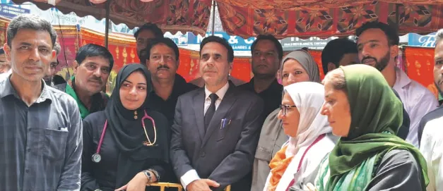 On Ashura, SKIMS organises medical, blood donation camp at Alamgiri Bazar