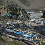 Baltal base camp abuzz with devotional bustle