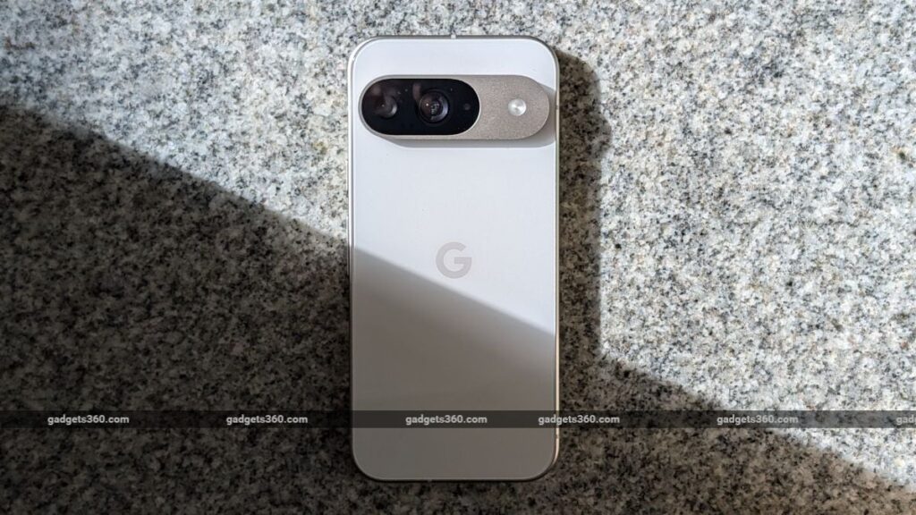 Google Pixel 10 Series to Use a Tele-Macro Camera For Improved Close-Up Photography: Report