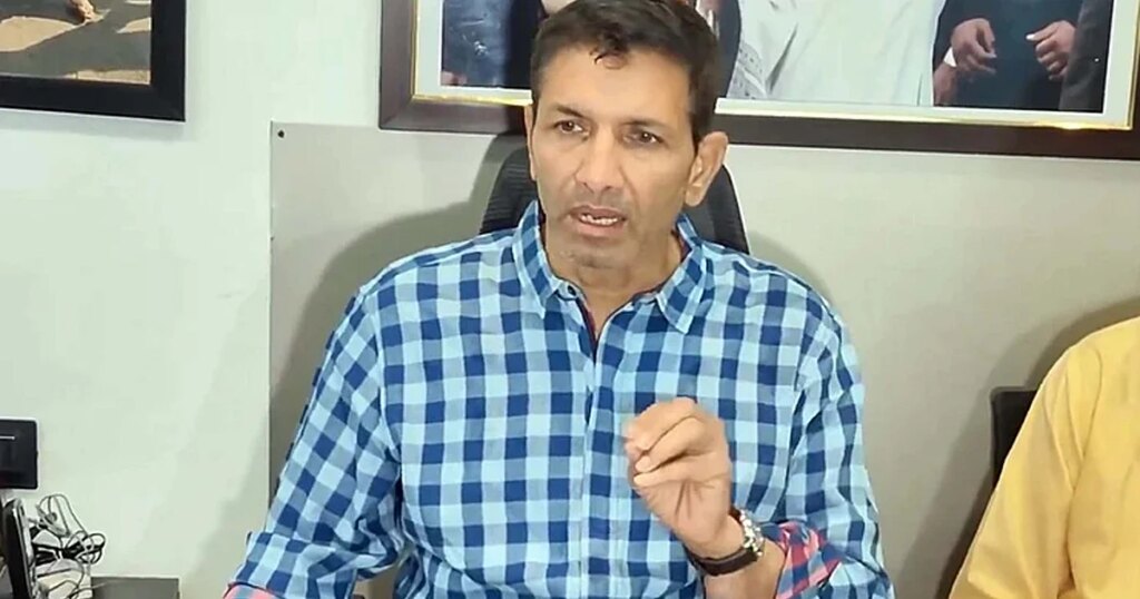 ’شیوراج سنگھ چوہان کا مقصد موہن یادو کی حکومت کو غیر مستحکم کرنا‘، جیتو پٹواری نے سابق وزیر اعلیٰ کو بنایا ہدف تنقید