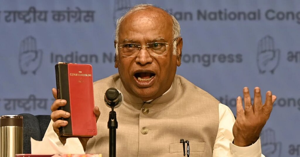 ’بہار میں بیک فٹ پر الیکشن کمیشن‘، کانگریس کے قومی صدر ملکارجن کھڑگے نے الیکشن کمیشن اور بی جے پی کو بنایا ہدف تنقید
