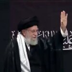 آیت اللہ علی خامنہ ای کو دیکھنے کے لیے عوام کی بھیڑ، لوگوں نے اپنے رہنما کے لیے لگائے پُرجوش نعرے